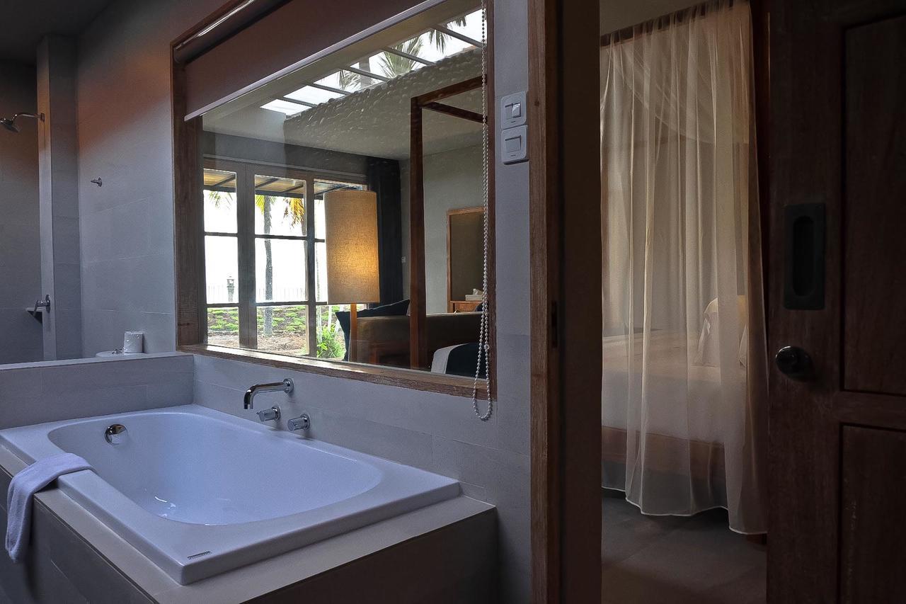 Umadewi Surf & Retreat Hotell Pulukan Eksteriør bilde